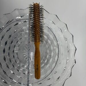 Spornette 822P T Round Hair Brush Wooden Handle Professional Styling